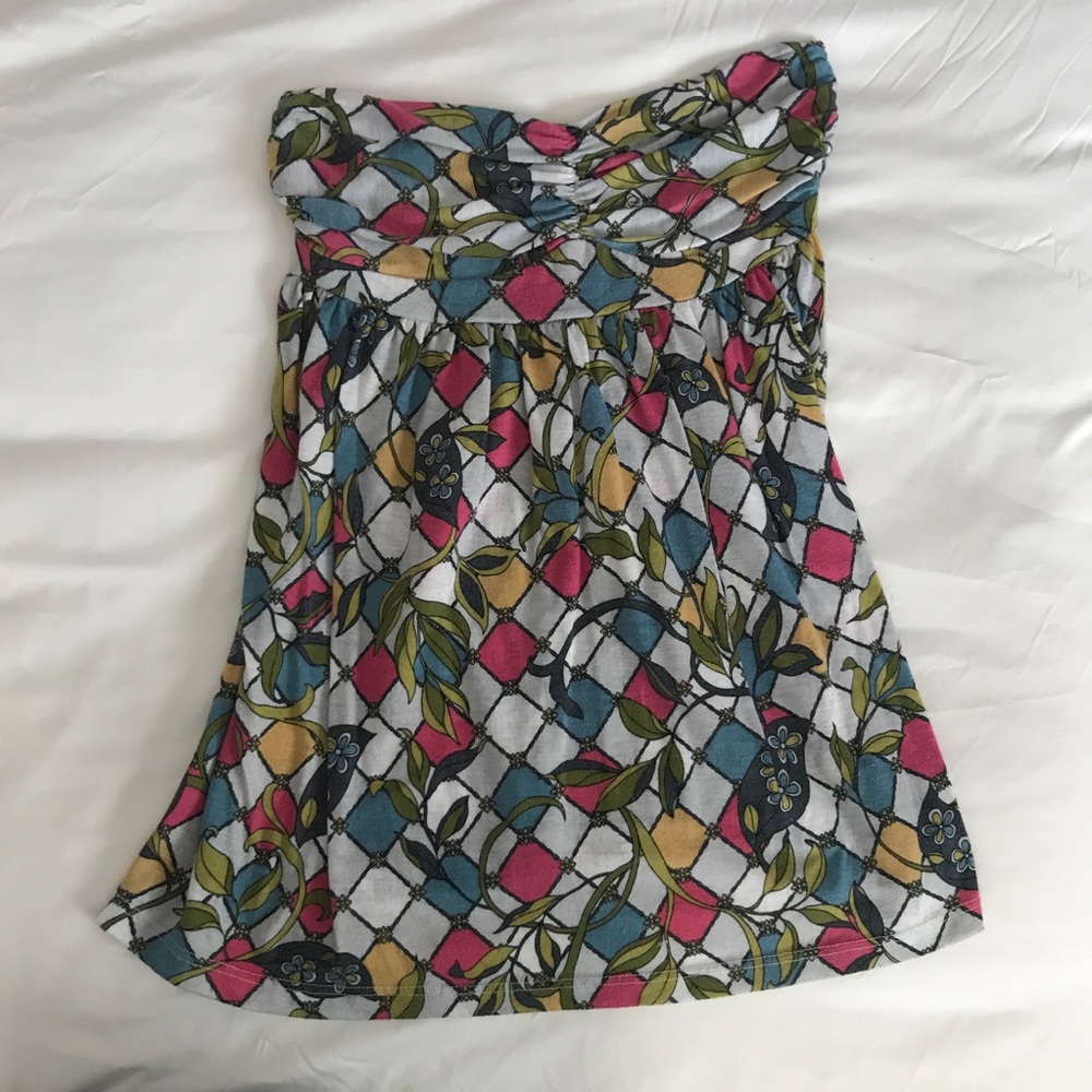 Cute strapless top
